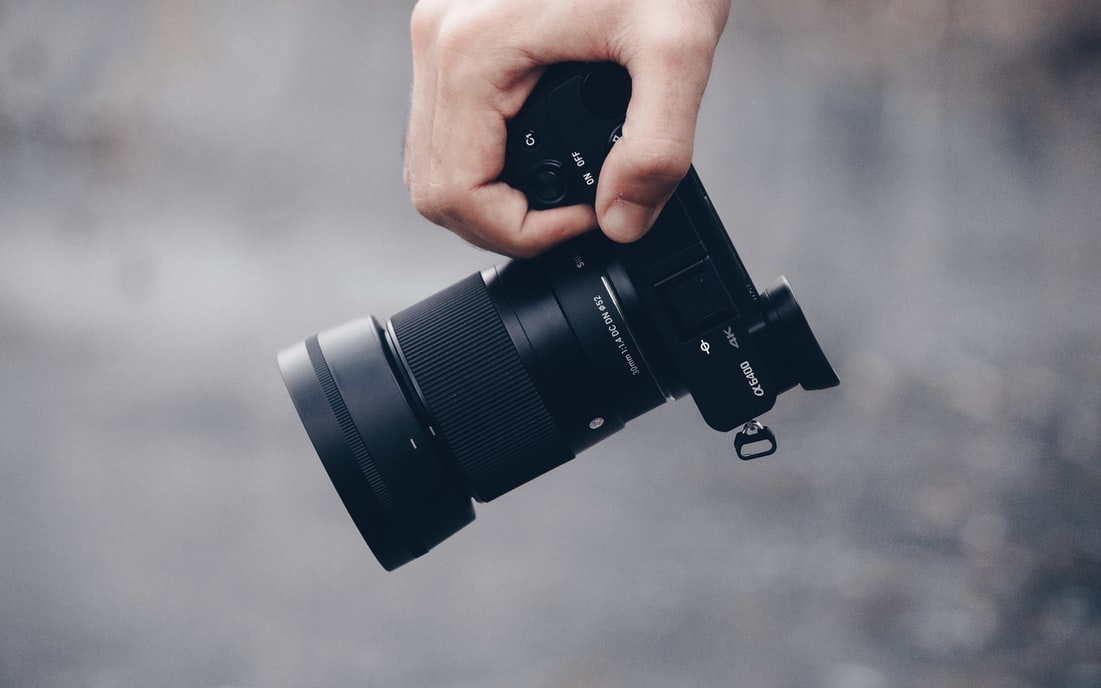 Obiektywy fotograficzne  Sigma do aparatów bezlusterkowych i lustrzanek